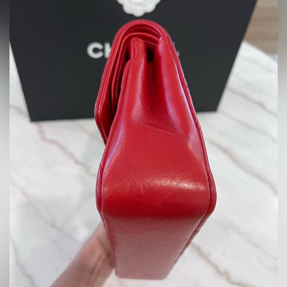 100% Authentic Chanel Vintage Medium Classic Double Flap Bag - Picture 15 of 17